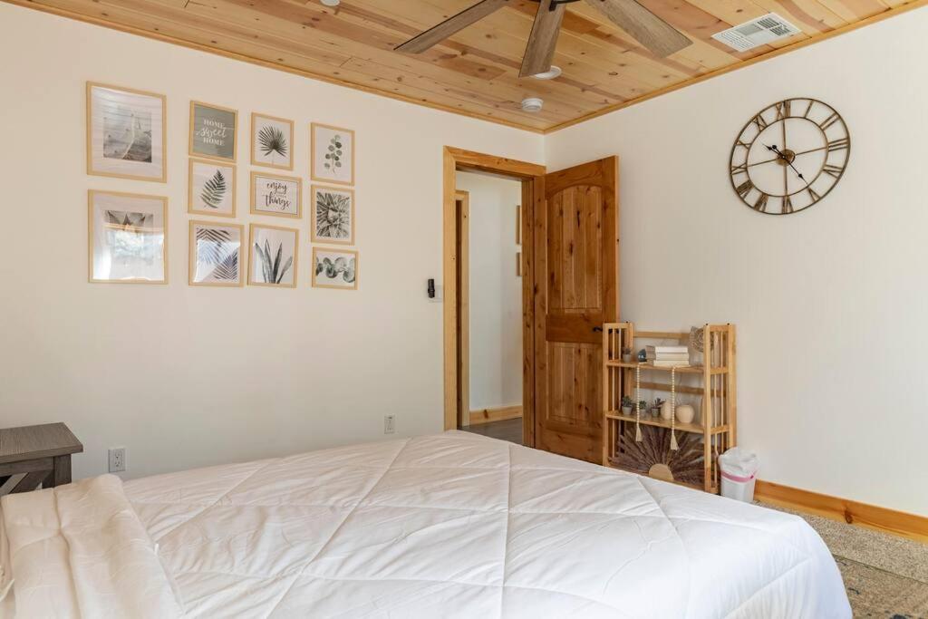 Modern Family Cabin Mins To Lake, Slopes & Hikes Big Bear City Zewnętrze zdjęcie