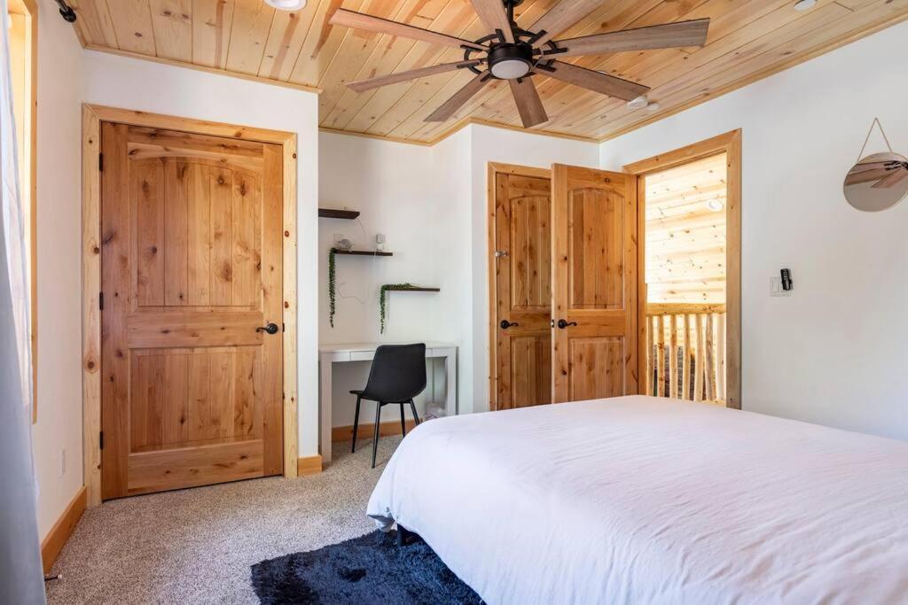 Modern Family Cabin Mins To Lake, Slopes & Hikes Big Bear City Zewnętrze zdjęcie