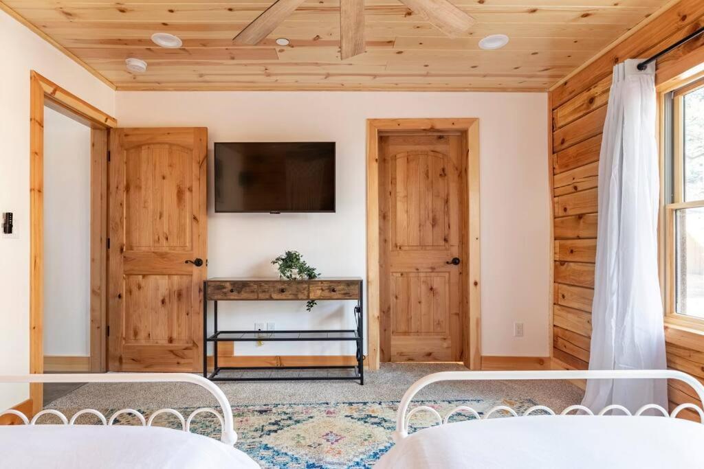 Modern Family Cabin Mins To Lake, Slopes & Hikes Big Bear City Zewnętrze zdjęcie