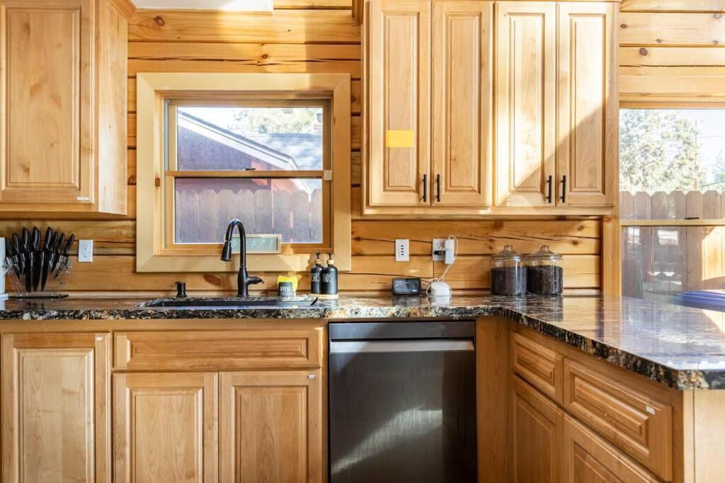 Modern Family Cabin Mins To Lake, Slopes & Hikes Big Bear City Zewnętrze zdjęcie